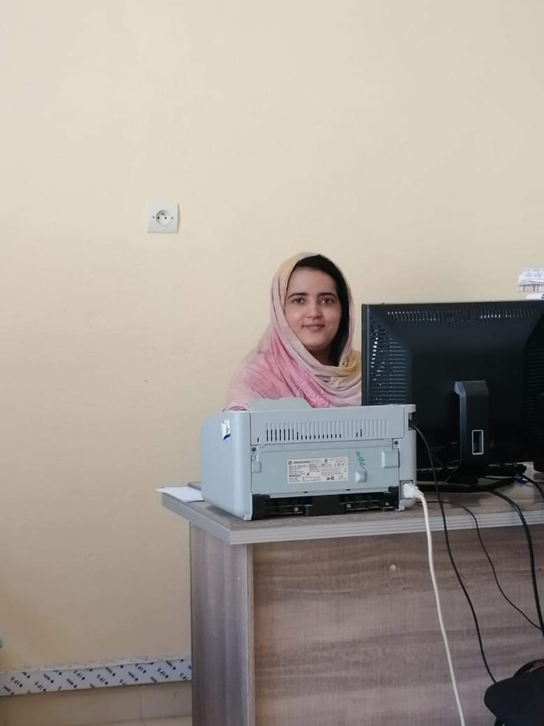 الممثلة الصحراوية سكينة أهل حماد تعبر عن واقع الفن بالصحراء بهذه الكلمات عبر صفحتها بالفيسبوك