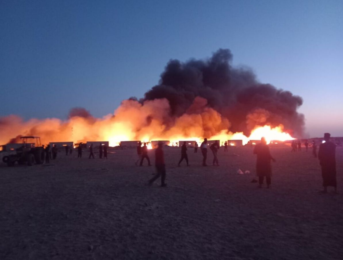 “اندلاع حريق في قرية الصيد أنتيرفت شمال الداخلة