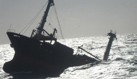 فاجعة جديدة بعد غرق سفية صيد في أعالي البحار صباح اليوم مخلفة عدد من الضحايا بمصايد جنوب سيدي الغازي