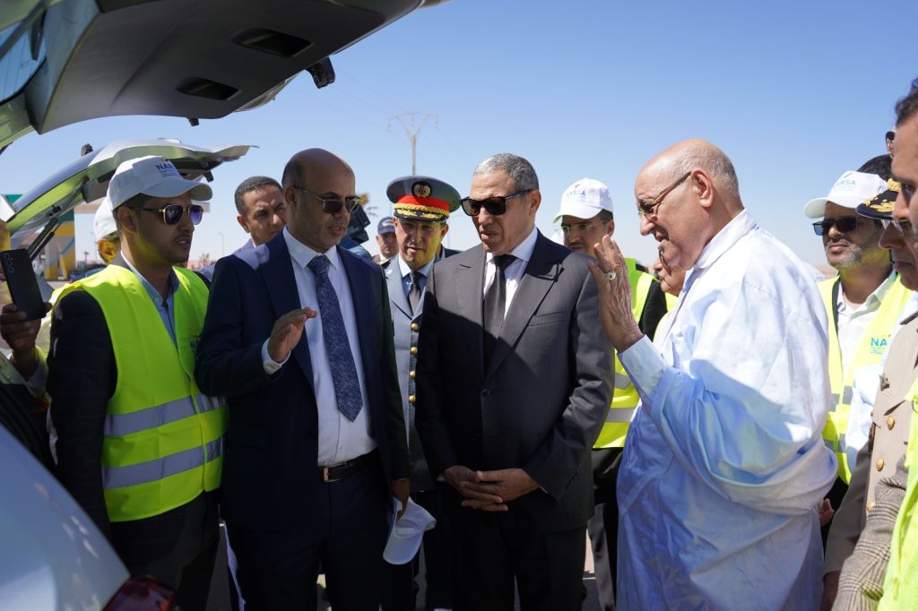 إعطاء الانطلاقة الفعلية لضبط المخالفات باستخدام الرادارات المثبتة على متن المركبات بالطريق السريع تيزنيت الداخلة