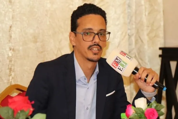 منظمة أفريكا ووتش تهنئ الرئيس الجديد للفرع الجهوي للفيدرالية المغربية للناشرين بجهة العيون الساقية الحمراء..