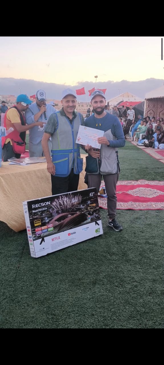 الشيخ ياسين صالح يفوز بالملتقى الجهوي في رمي الصحون بكلميم.