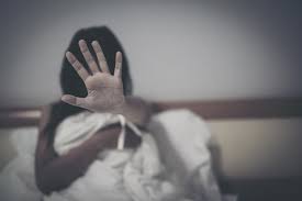 استنكار واسع لجريمة اغتصاب جماعي بحق طفلة قاصر في قلعة السراغنة
