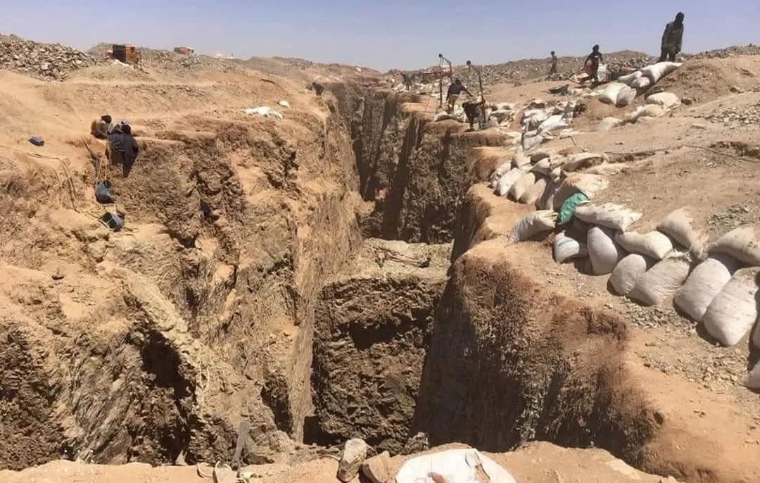 انهيار مقلع ينهي حياة منقب موريتاني في أكليب اندور