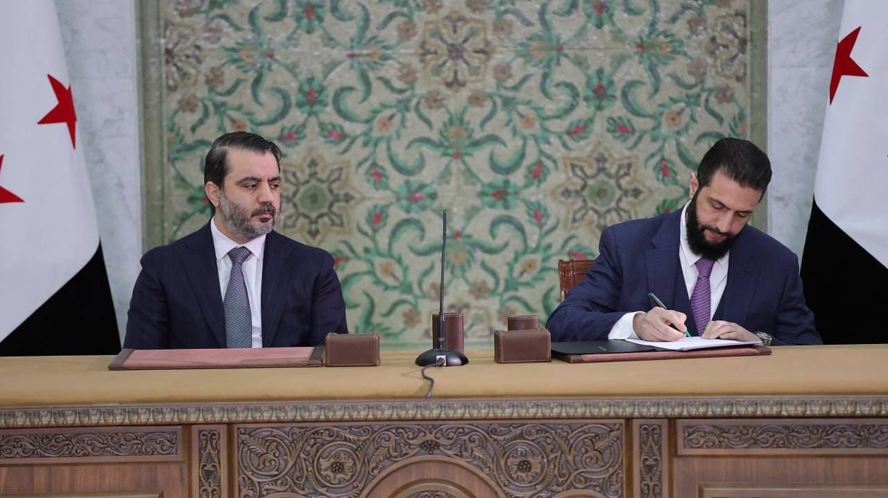 الإعلان الدستوري في سوريا: ملامح المرحلة الانتقالية بسوريا