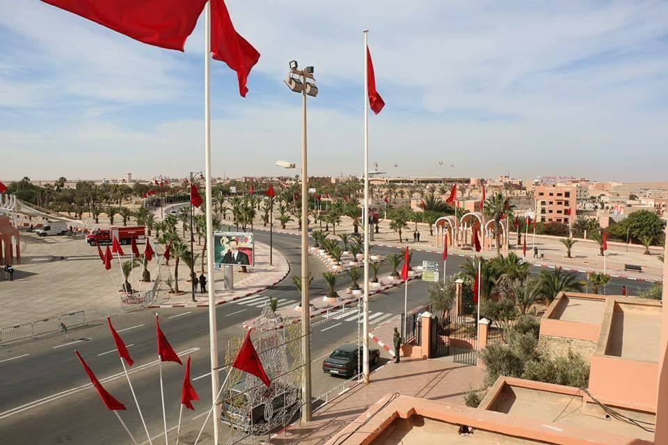 العيون مرشحة لاحتضان البرلمان الجهوي في إطار تنزيل مبادرة الحكم الذاتي بالصحراء المغربية