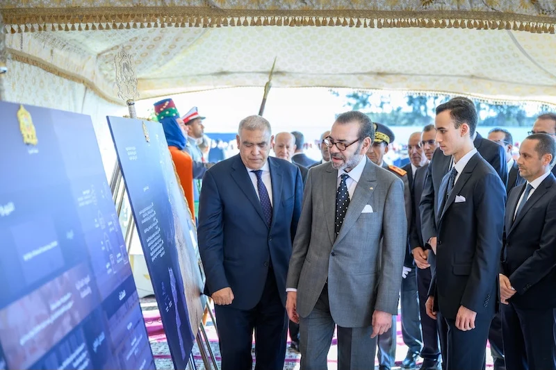 جلالة الملك يعطي انطلاقة إحداث منصة المخزون والاحتياطات الأولية لجهة الرباط- سلا- القنيطرة، تجسيد للنموذج المغربي في الصمود في مواجهة الكوارث