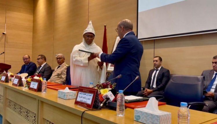 تنصيب محمد ضرهم عاملاً على إقليم سيدي إفني بحضور وزير الفلاحة
